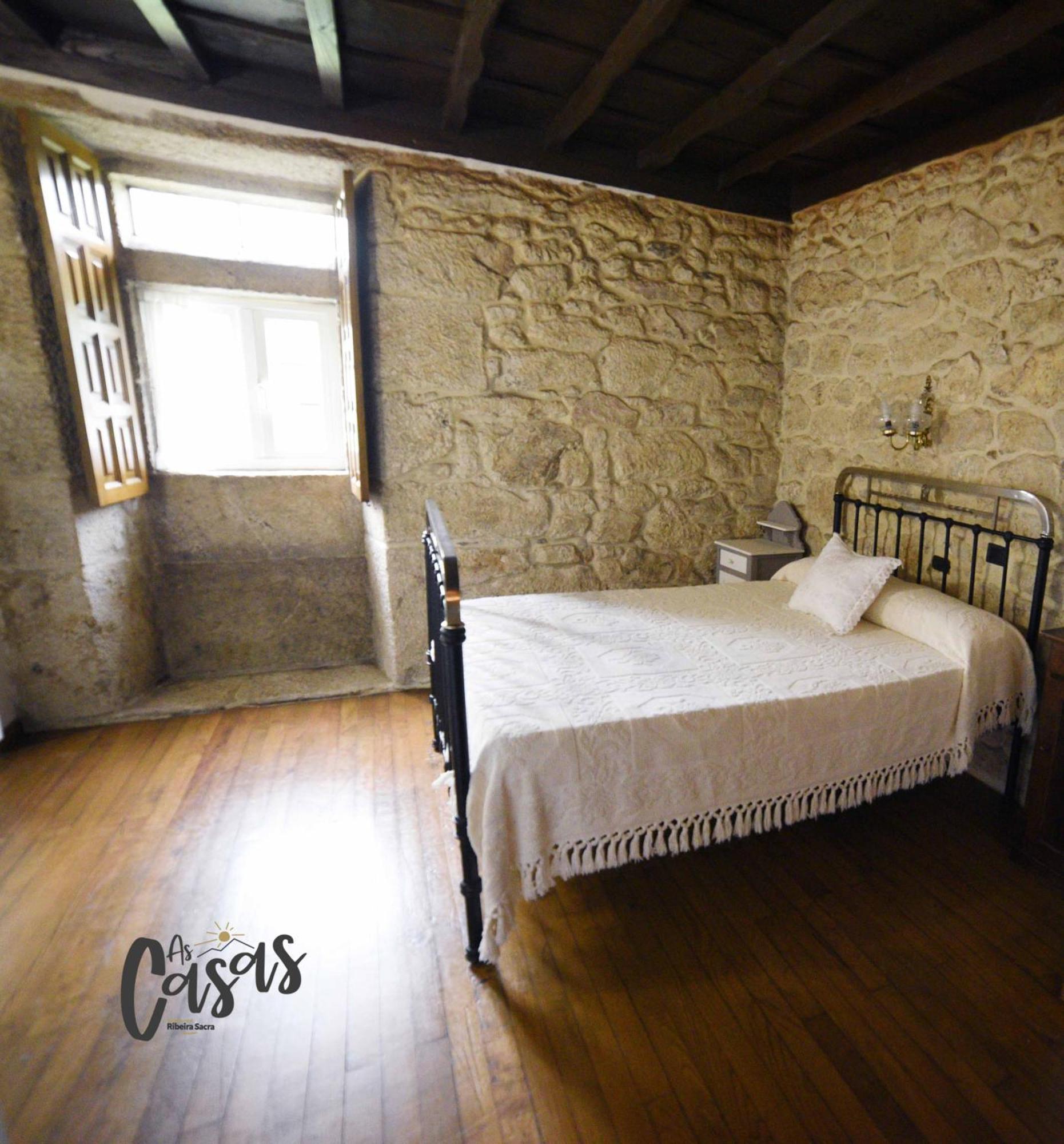 Отель As Casas Ribeira Sacra Чантада Экстерьер фото